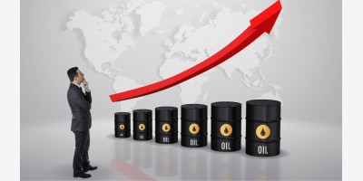 Nghiên cứu mới của Bloomberg cảnh báo giá dầu 150 USD