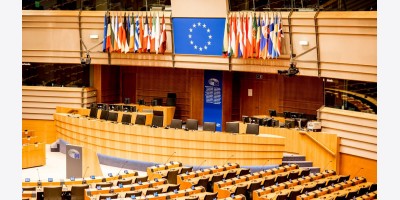 EU thông qua luật thúc đẩy lĩnh vực sản xuất năng lượng sạch