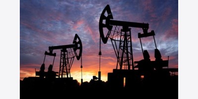 Giá xăng dầu hôm nay (8-6): Trái chiều