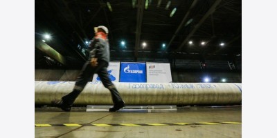 Trung Quốc Cân Nhắc Cắt Giảm Xuất Khẩu Thiết Bị Năng Lượng Mặt Trời sang Mỹ