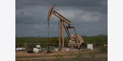 Chiến lược khí hậu của Thủ tướng Carney gặp trở ngại với thỏa thuận carbon Alberta