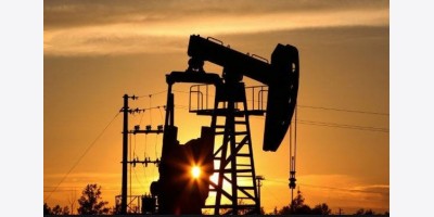 Hai nước nhập khẩu LNG lớn nhất châu Á là Nhật Bản và Hàn Quốc chuyển sang than đá