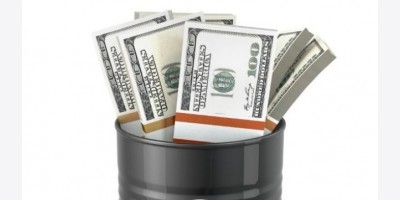 Ngân hàng Bank of America (BofA) cảnh báo giá xăng tăng vọt nhưng chi tiêu tùy ý không giảm