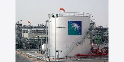 Ả Rập Xê Út và UAE đầu tư hơn 130 tỷ đô la vào AI để bù đắp rủi ro giá dầu