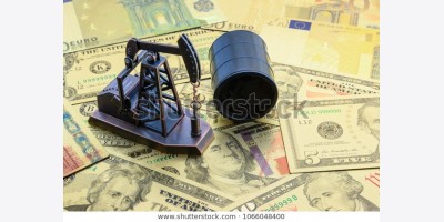 Aramco cân nhắc bán tài sản để huy động tiền mặt