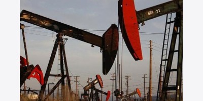 Giá dầu tăng vọt khi Iraq ngừng sản xuất tại các mỏ dầu khổng lồ