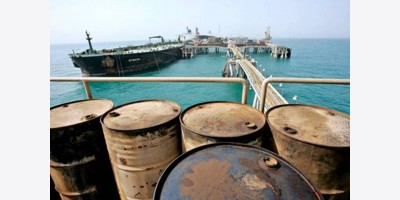 Dầu thô Nga chất đống trên biển khi Ấn Độ rút lui khỏi thị trường