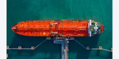 Hoạt động khai thác nước sâu của Petrobras châm ngòi cuộc đua tàu hỗ trợ ngoài khơi