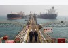 Lưu lượng tàu chở dầu qua eo biển Hormuz giảm bất chấp sự phục hồi của dòng chảy dầu mỏ