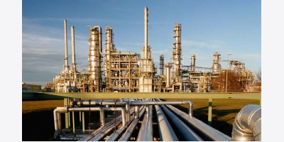 PetroChina tăng kho chứa khí đốt khi lợi nhuận dầu mỏ sụt giảm