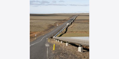 Lợi nhuận quý 1 của Enbridge vượt ước tính nhờ khối lượng vận chuyển dầu thô chính thức đạt mức kỷ lục