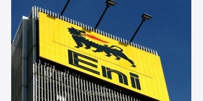 Eni tiếp tục mua lại cổ phiếu bằng cách cắt giảm chi phí vốn trong bối cảnh giá dầu giảm