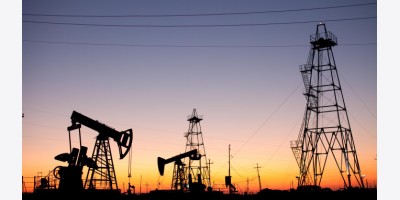 Các công ty Mỹ tăng giàn khoan dầu ở mức khiêm tốn nhất khi các nhà phân tích cảnh báo về tình trạng dư cung sắp xảy ra