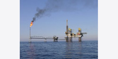 Shell tạm dừng khai thác dầu tại ba giàn khoan ở Vịnh Mexico