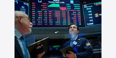 Các trader dầu giảm đặt cược giá lên trước cuộc họp OPEC+