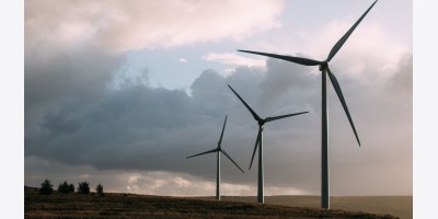 Australia sẽ đầu tư 15 tỷ USD vào năng lượng sạch trong thập kỷ tới