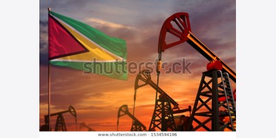 Guyana nên phòng vệ giá dầu giảm: Cựu Bộ trưởng Tài chính