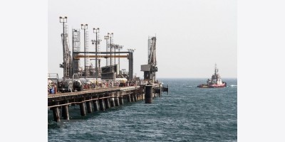 Lượng dự trữ dầu toàn cầu giảm mạnh khi chiến tranh Iran làm tắc nghẽn nguồn cung