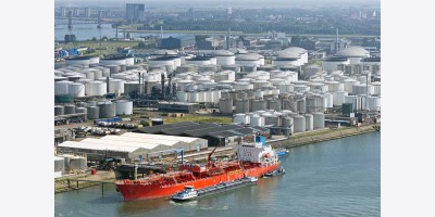 Trung Quốc hiện đang mua dầu Venezuela ít hơn