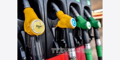 Nhu cầu xăng của Mỹ tăng vọt lên cao nhất trong nhiều tháng