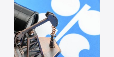 UAE cho biết OPEC+ phải cân nhắc đến nhu cầu dầu tăng