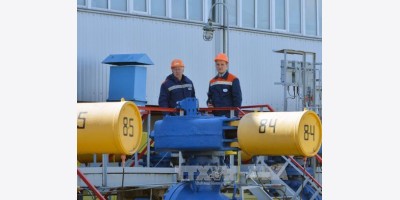 Tốc độ sa thải nhân viên trong ngành dầu khí gia tăng do giá dầu giảm