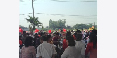 Hàng dài người xếp hàng tại các trạm nhiên liệu ở vùng Viễn Đông Nga do các cuộc tấn công bằng máy bay không người lái gây thiếu hụt cung